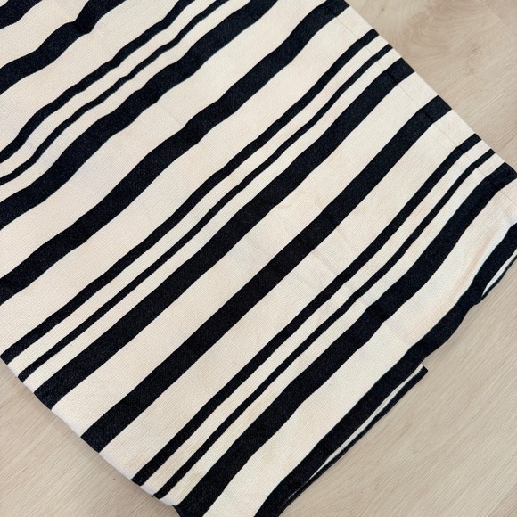 J. Crew Double Stripe Pencil‎ Skirt Career Business Casual Black Cream 2 Preppy - Picture 12 of 14